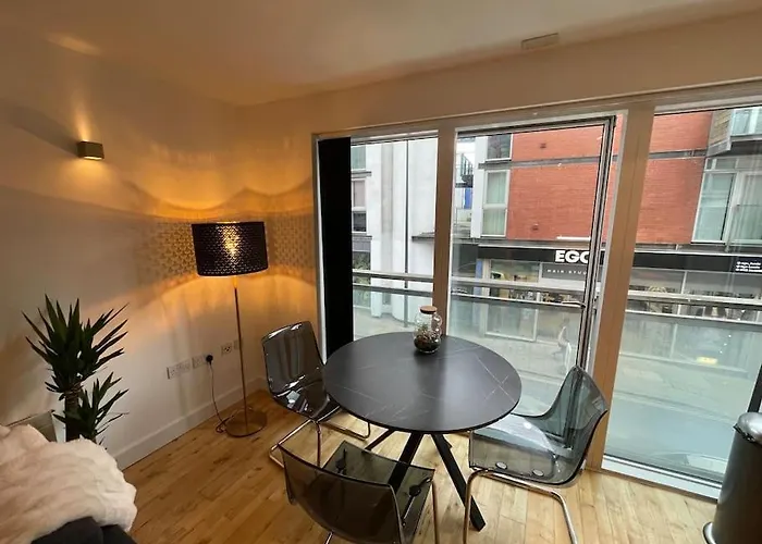 Fabulous Center Urban Loft